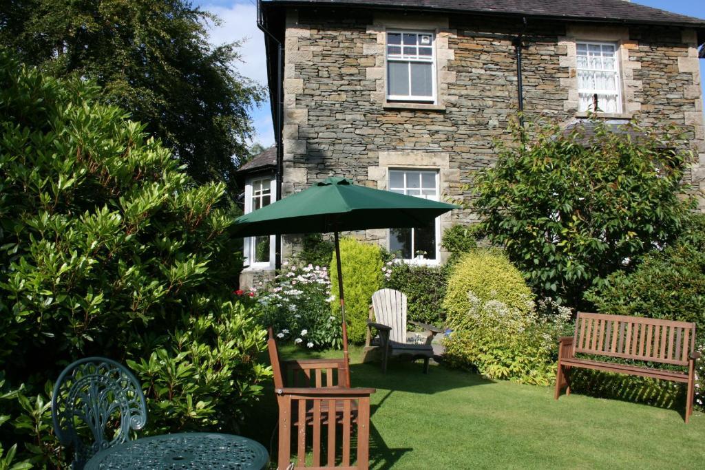 Ivythwaite Lodge Guest House Windermere Eksteriør billede